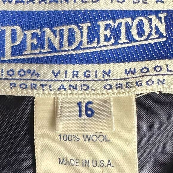 Pendleton 100% Virgin Wool Navy Blazer - Picture 8 of 8